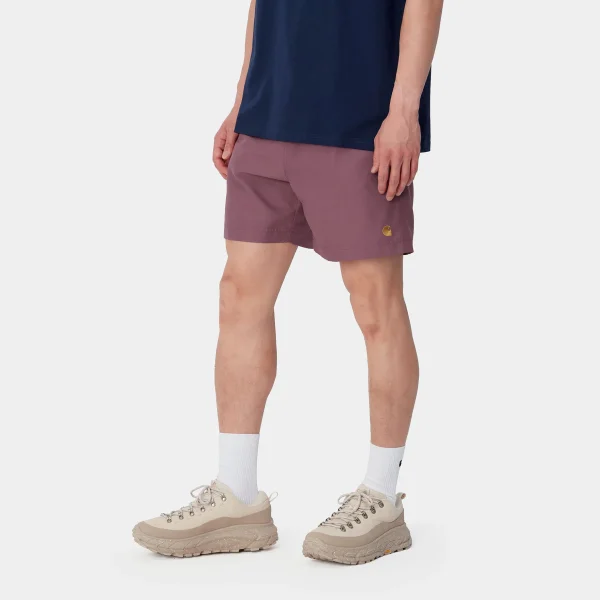 Carhartt WIP Shorts & Badehosen>Chase Swim Trunk Dusty Fuchsia / Gold